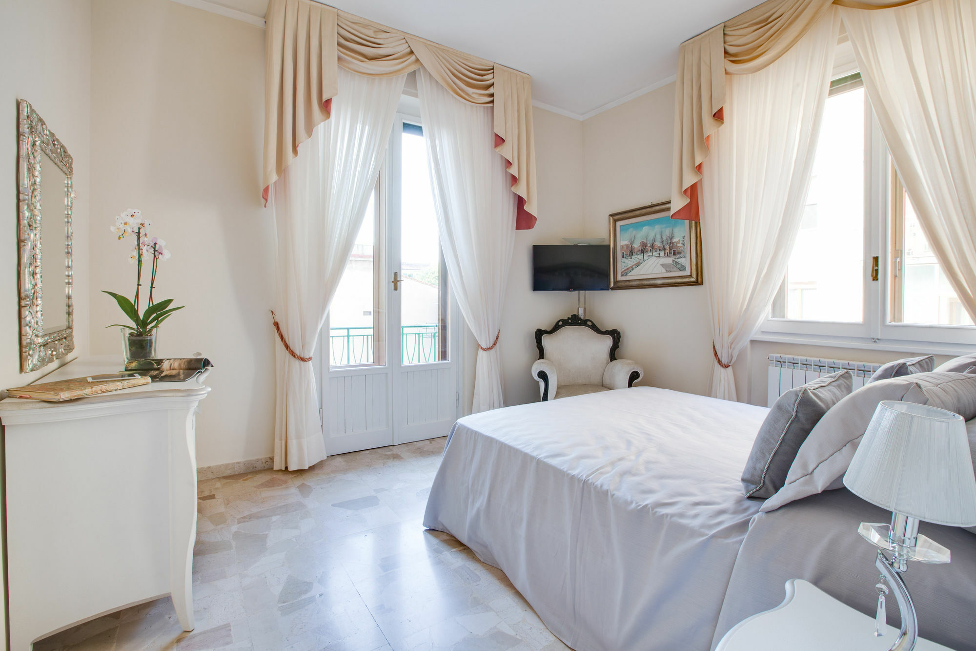 Kometa Suites & Apartments Florencie Exteriér fotografie